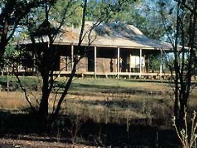 Mataranka Homestead Tourist Resort 凯萨琳 外观 照片